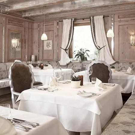 Stock Hotel Finkenberg