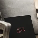 Hotel Stock
