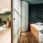Stock Hotel 5*