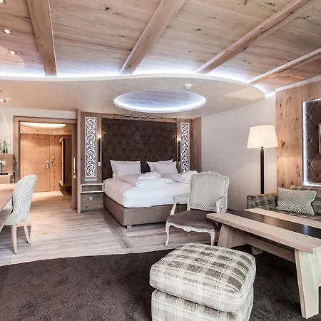 Hotel Stock Finkenberg