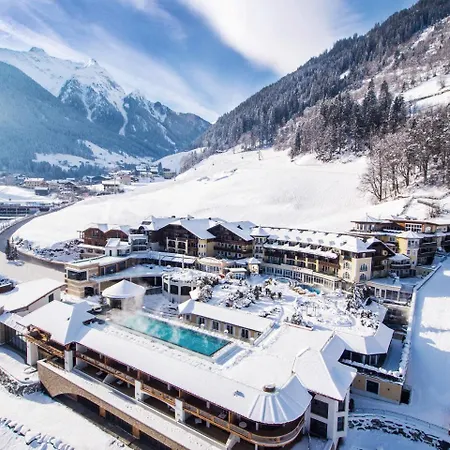 Stock Hotel 5*