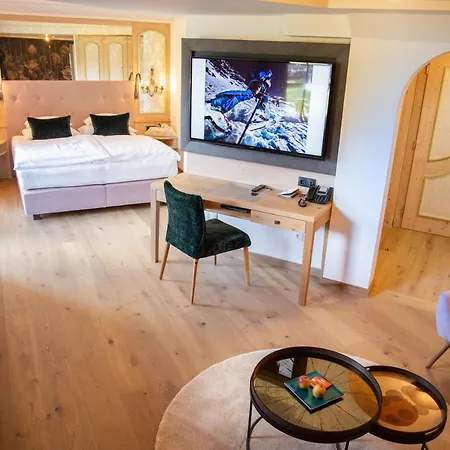 Stock Hotel Finkenberg